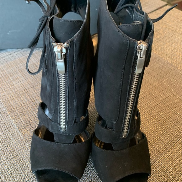 Suede Velvet Angels Peep Toe Booties 9/39 - Picture 6 of 9